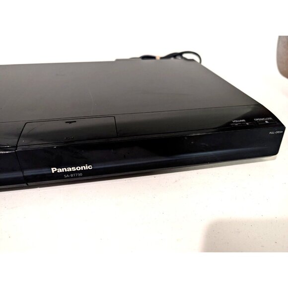 Panasonic SA-BT730 5.1 Home Theater System Blu-Ray / DVD Player No Remote *READ* - Picture 5 of 16